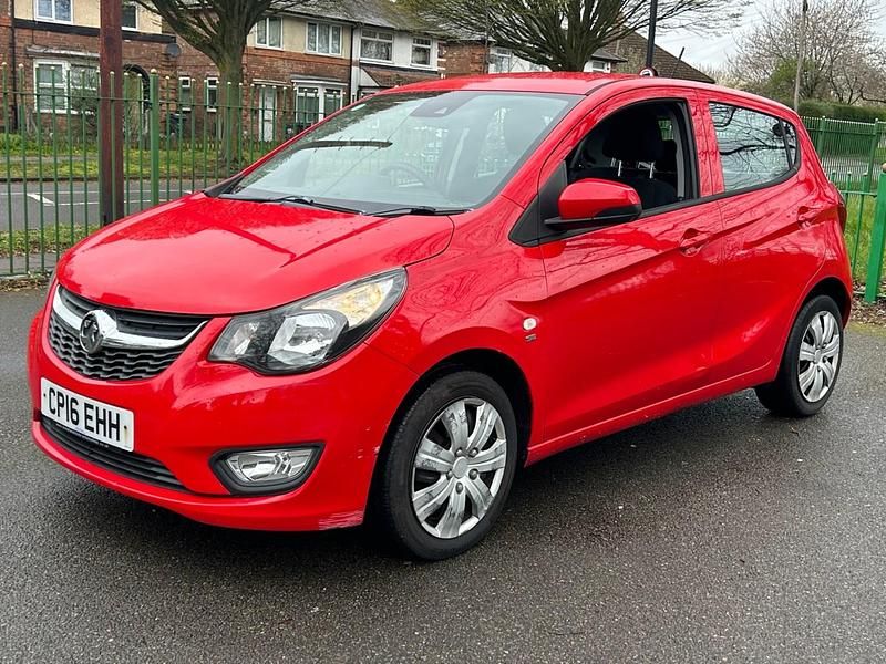 Second-hand Vauxhall Viva 75 CP (55 kW) 2016 Roșu Hatchback