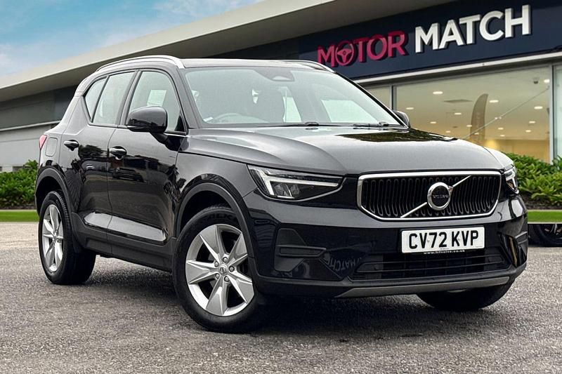 Black Used 2022 Volvo XC40 Core SUV | £19,999 (Fair price) - Image 1/4