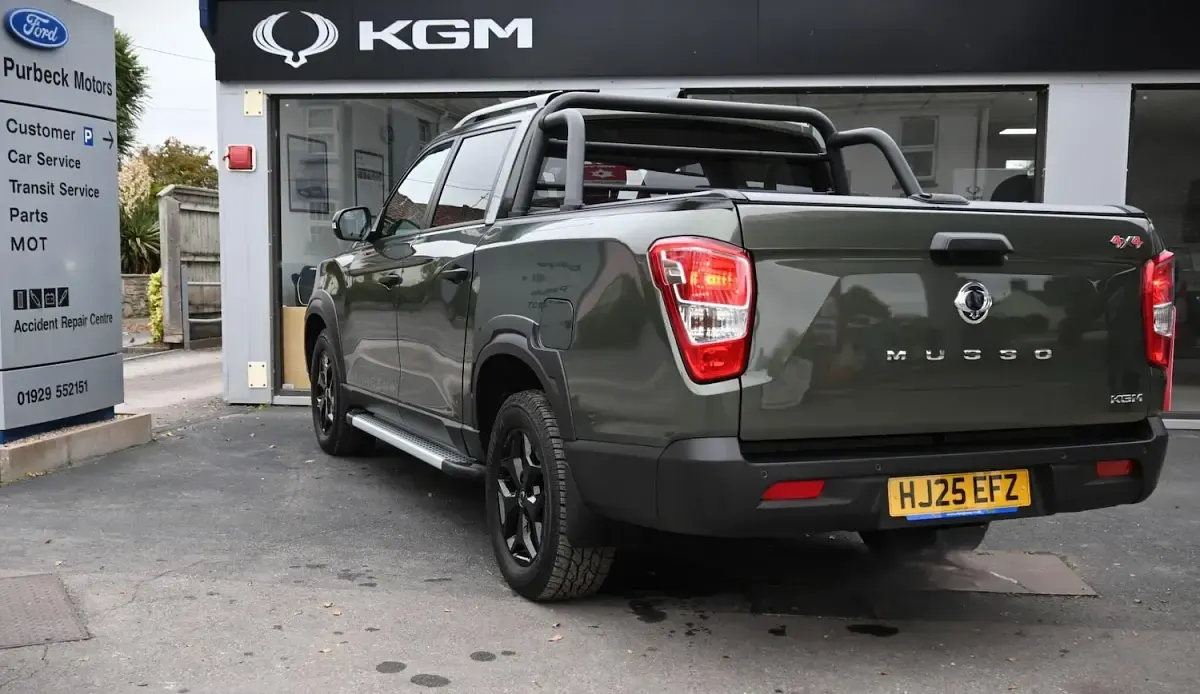 New KGM Musso 2025 Green Pickup
