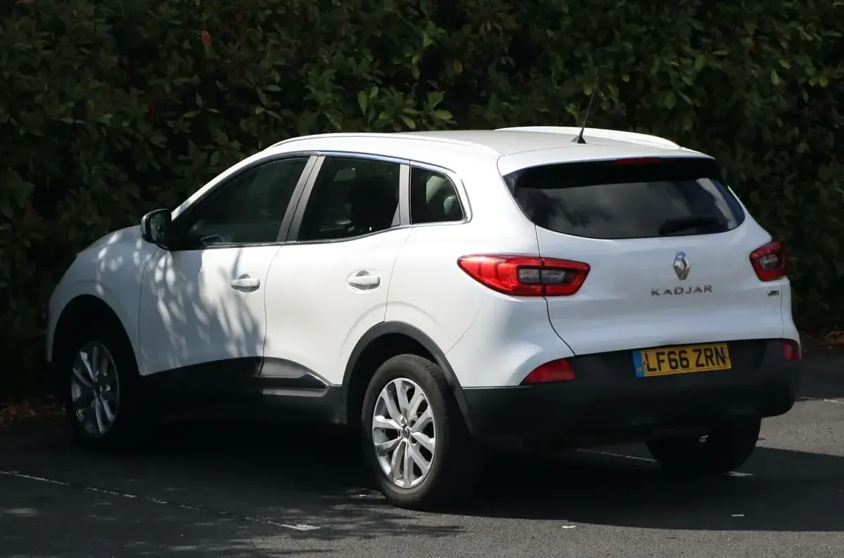 Used Renault Kadjar Dynamique 110 HP (80 kW) 2016 White SUV