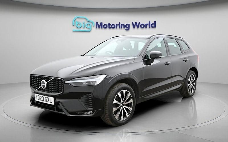 Usado Volvo XC60 Plus 250 HP (183 kW) 2023 Preto SUV