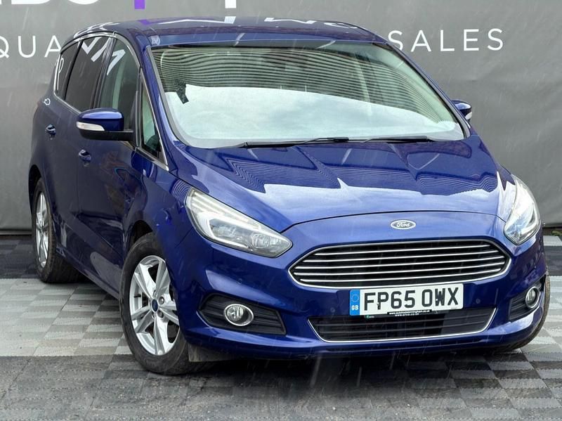 Used Ford S-MAX Titanium 150 HP (110 kW) 2015 Blue MPV