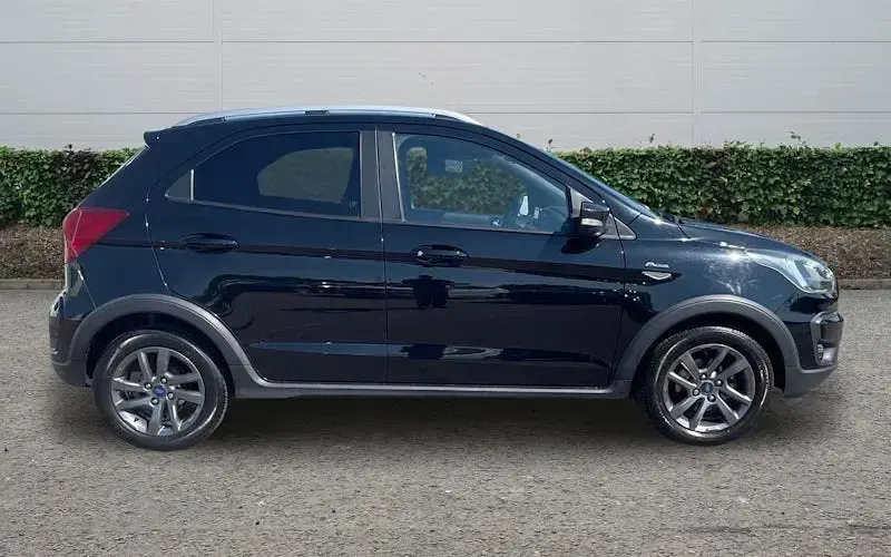 Used Ford Ka Plus Active 86 HP (63 kW) 2019 Black Hatchback