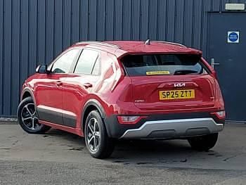 Used Kia Niro 127 HP (93 kW) 2025 Red SUV