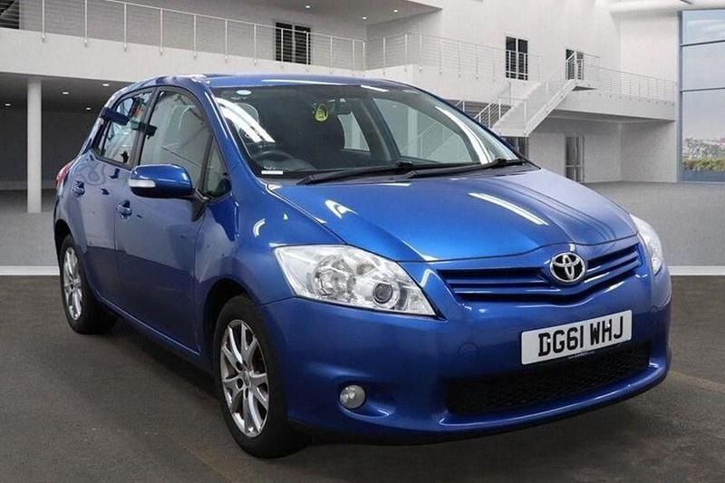 Used 2011 Toyota Auris | £2,890 (Good price) - Image 1/1