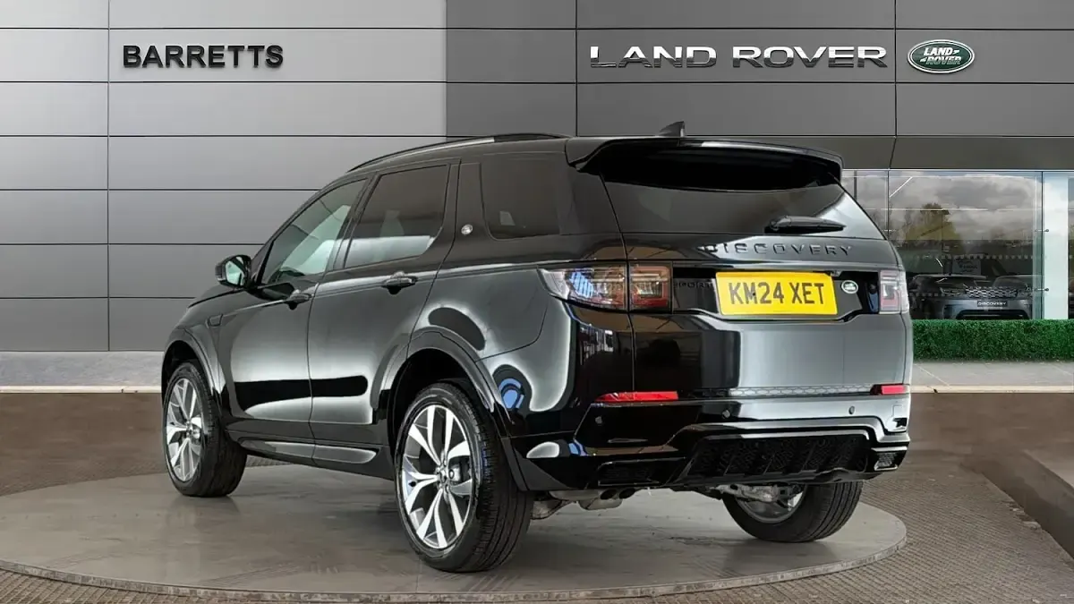 Used Land Rover Discovery Sport HSE Dynamic 204 HP (150 kW) 2024 Black SUV