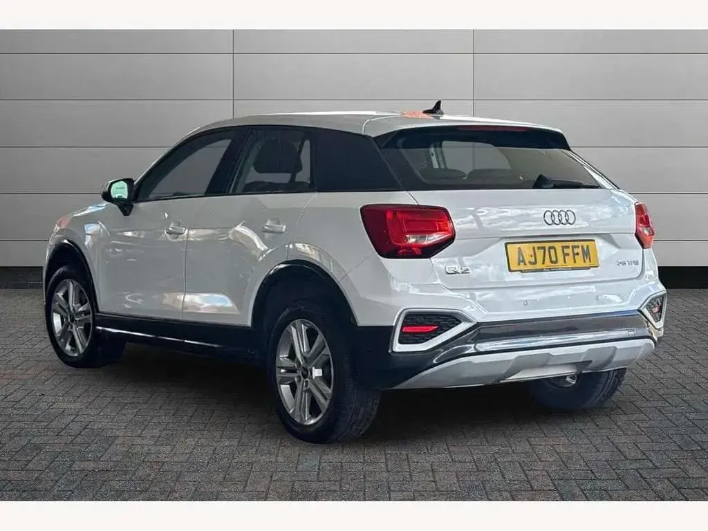 Used Audi Q2 Sport 150 HP (110 kW) 2021 White SUV