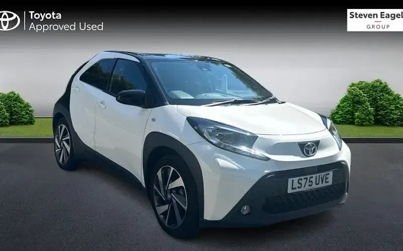 Used Toyota Aygo X 72 HP (52 kW) 2025 SUV