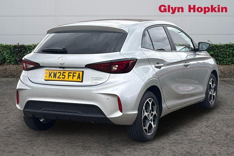 Used MG MG3 Trophy 194 HP (142 kW) 2025 Silver Hatchback