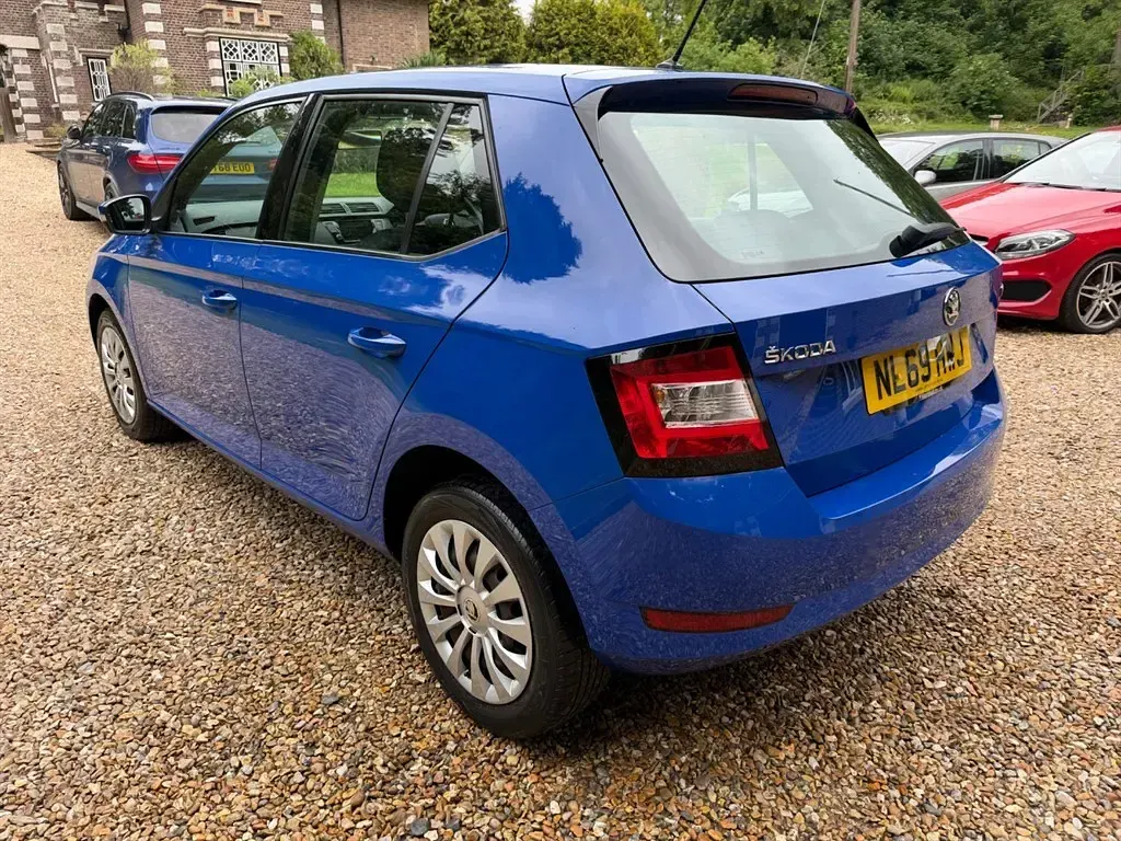 Used Skoda Fabia 75 HP (55 kW) 2019 Blue Hatchback