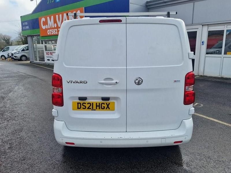 Used Vauxhall Vivaro Sportive 120 HP (88 kW) 2021 White MPV