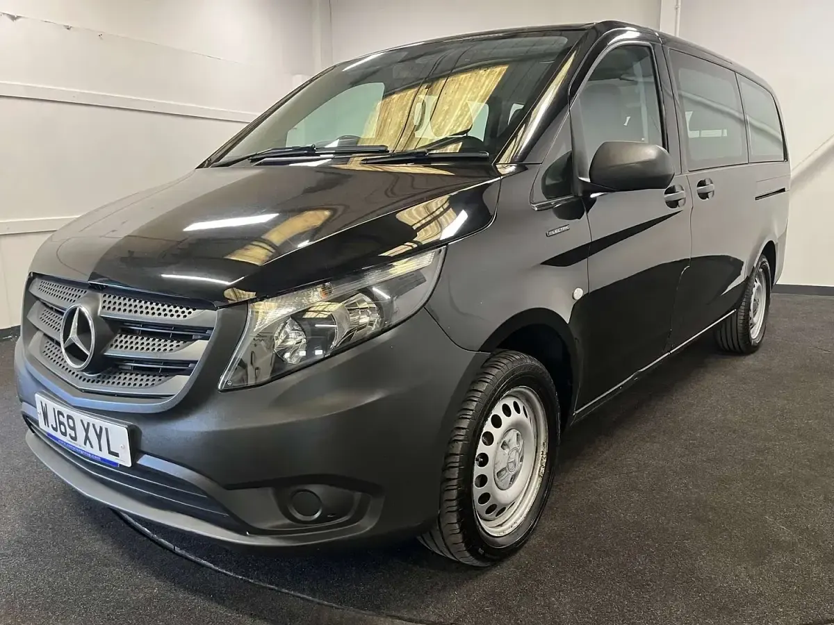Used Mercedes e-Vito 85 kW (116 HP) 2019 Black Van