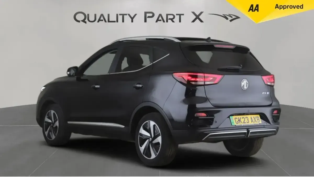 Używany MG ZS Trophy Connect 114 kW (156 KM) 2023 Czarny SUV