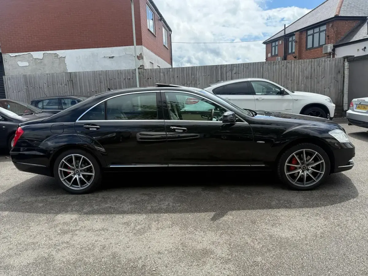 Used Mercedes S350L 258 HP (189 kW) 2012 Black Sedan