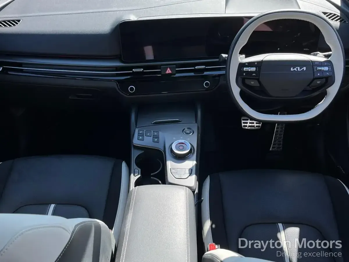 Used Kia Sportage GT-Line S 235 HP (172 kW) 2026 Red SUV