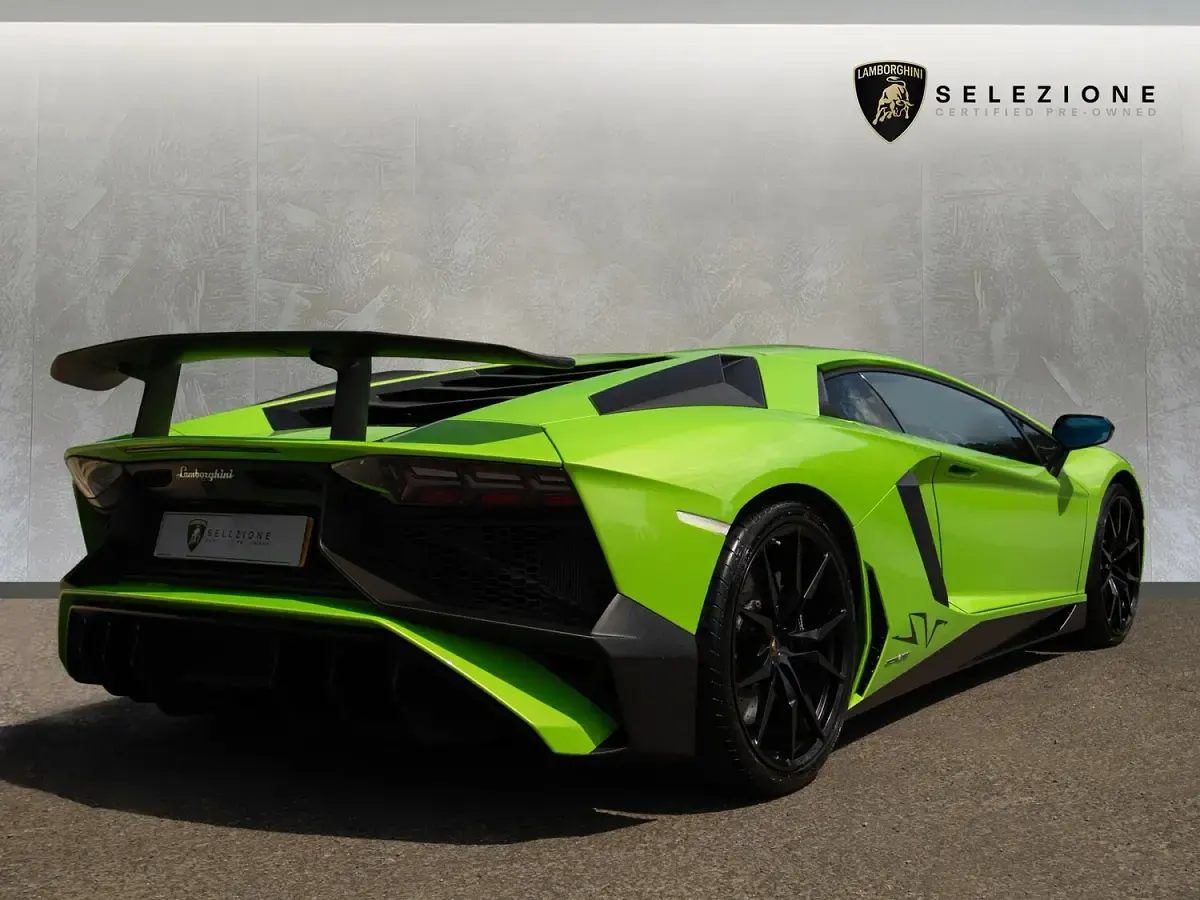 Used Lamborghini Aventador 2017 Green Coupe