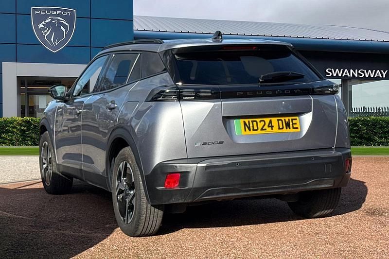 Used Peugeot e-2008 Allure 98 kW (134 HP) 2024 Grey SUV