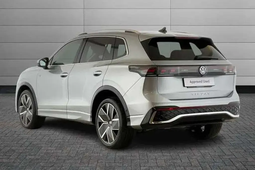 New VW Tiguan R-line 150 HP (110 kW) 2026 Oyster silver SUV