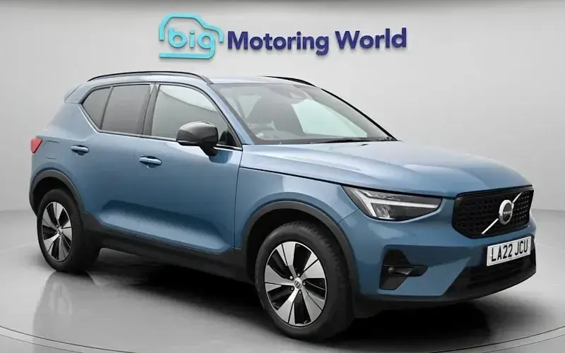 Used Volvo XC40 Plus 211 HP (155 kW) 2022 SUV