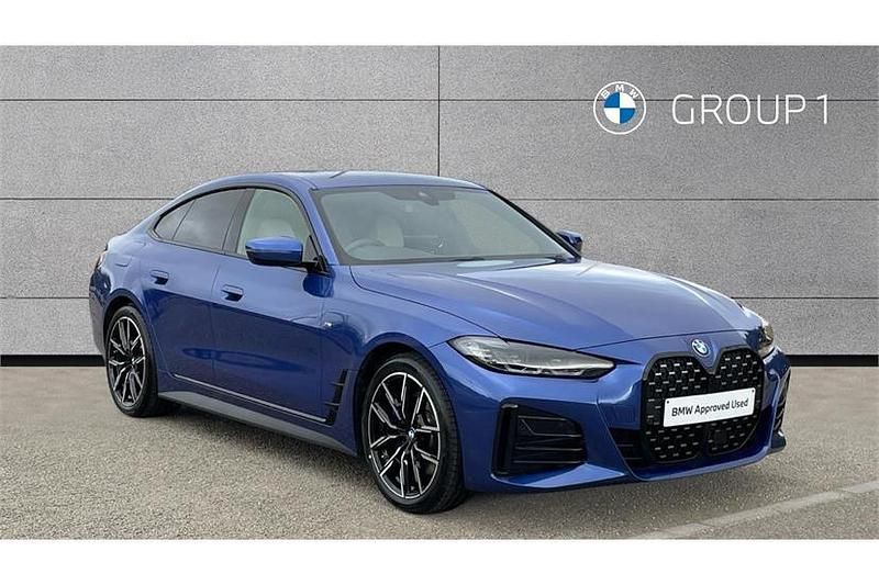 Portimao blue Used 2022 BMW 420 M Sport Coupe | £33,295 (Fair price) - Image 1/4