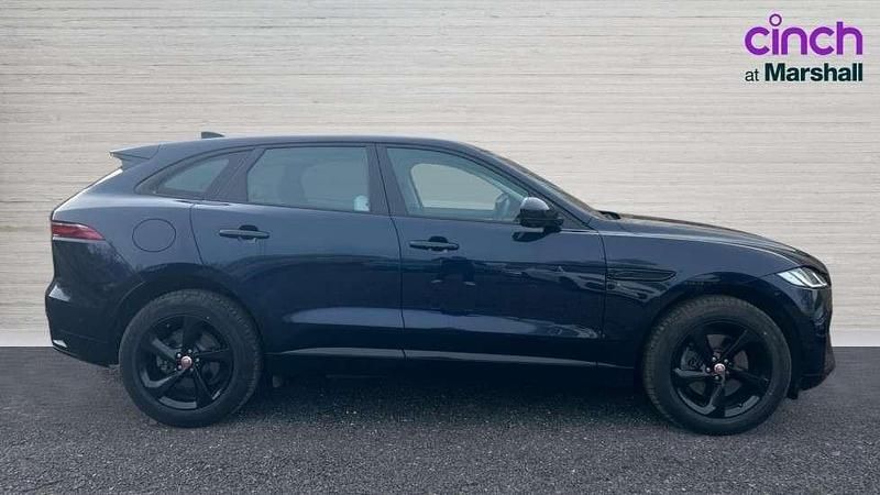Second-hand Jaguar F-Pace R-Dynamic 204 CP (150 kW) 2021 Albastru SUV