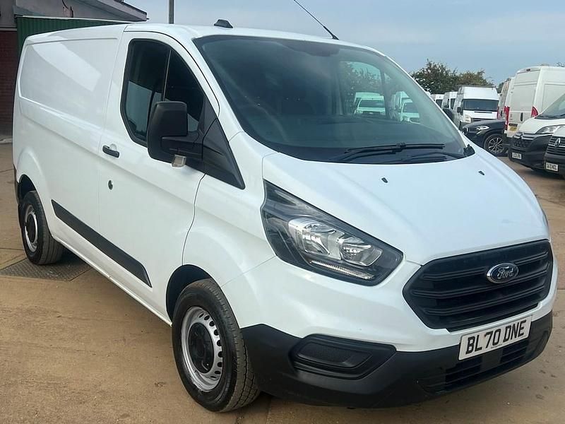 Used Ford Transit Custom S 105 HP (77 kW) 2020 White Van