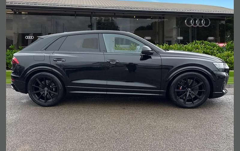 Used Audi RS Q8 Advanced 591 HP (434 kW) 2026 Black SUV