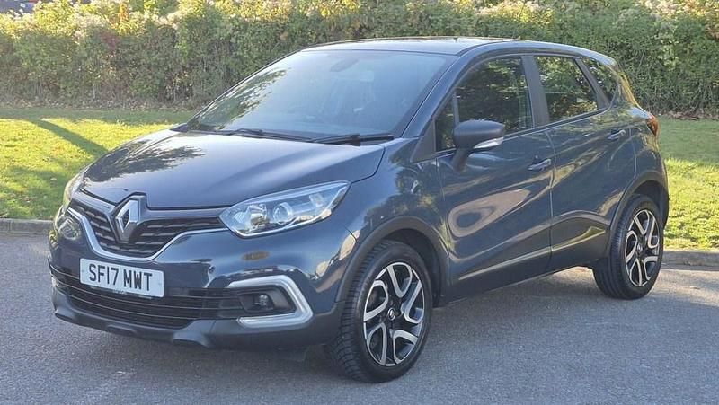 Blue Used 2017 Renault Captur Dynamique SUV | £7,200 (Good price) - Image 1/4