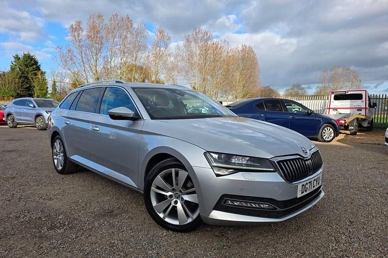 Used Skoda Superb SE L 150 HP (110 kW) 2021 Silver Estate