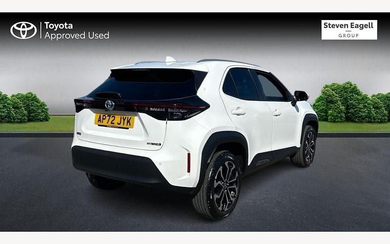 Used Toyota Yaris Hybrid Design 116 HP (85 kW) 2025 Estate