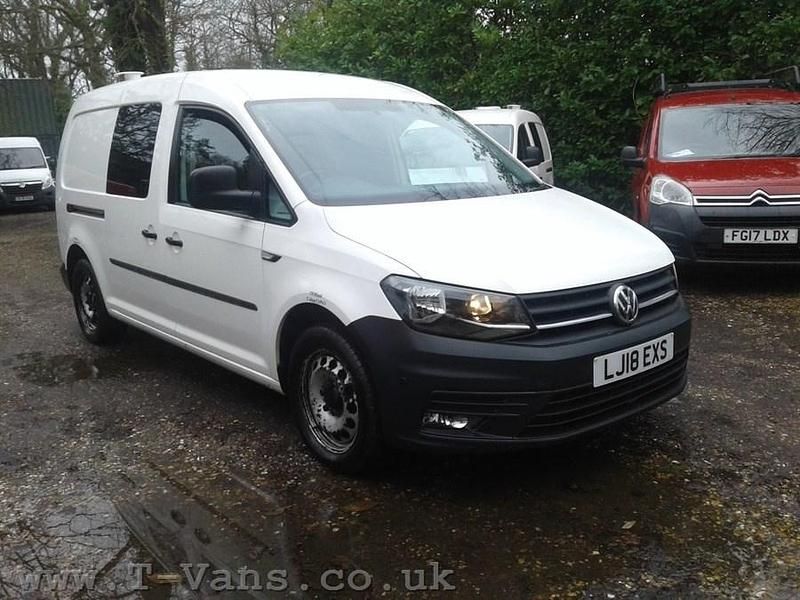 Used VW Caddy Maxi Startline 150 HP (110 kW) 2018 White MPV