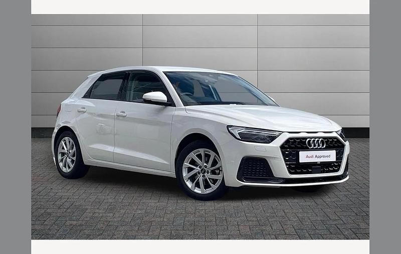 Used Audi A1 Sport 116 HP (85 kW) 2025 White SUV