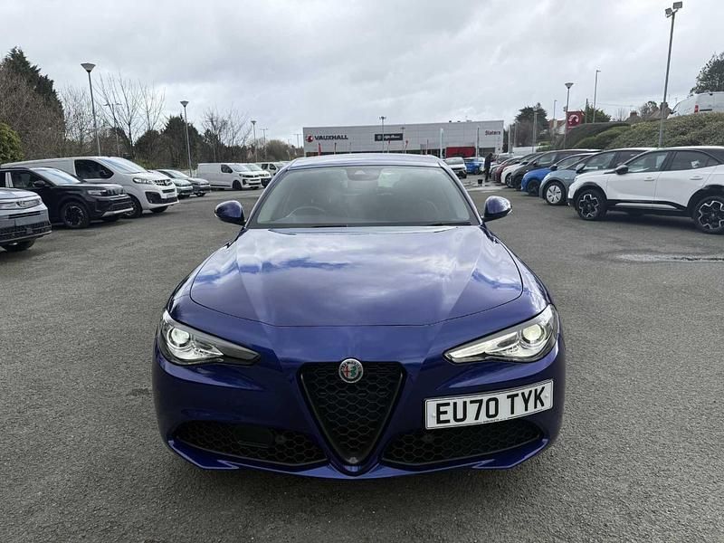 Used Alfa Romeo Giulia Sprint 197 HP (144 kW) 2020 Blue Sedan