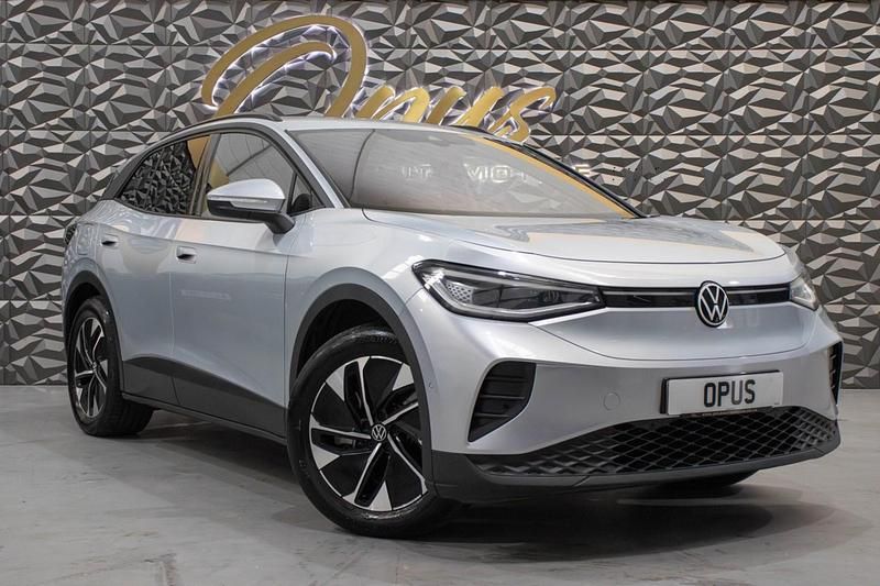 Silver Used 2024 VW ID.4 Pro SUV | £20,895 - Image 1/4