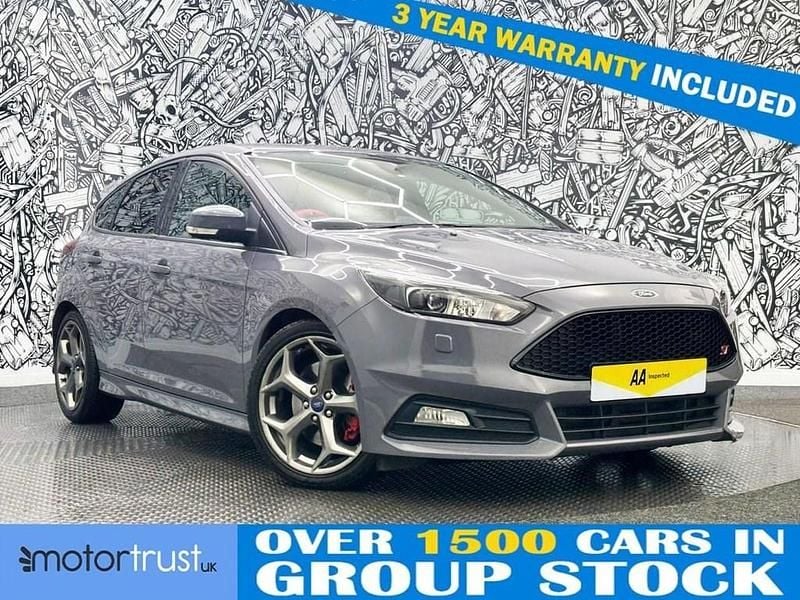 Used Ford Focus ST 185 HP (136 kW) 2016 Grey Hatchback
