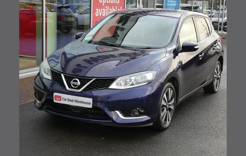 Used Nissan Pulsar N-Connecta 113 HP (83 kW) 2017 Blue Hatchback