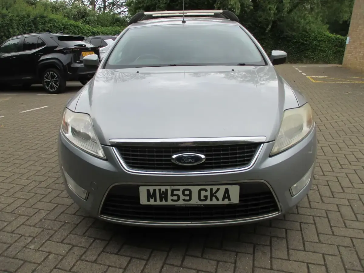 Used Ford Mondeo Zetec 2010 Silver Estate
