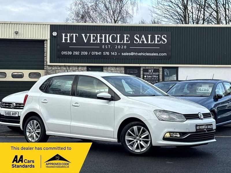 White Used 2015 VW Polo SE Hatchback | £7,695 (Fair price) - Image 1/3