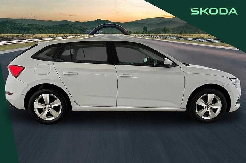 Used Skoda Scala SE 150 HP (110 kW) 2019 Moon white metallic Hatchback