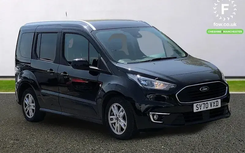 Usado Ford Tourneo Titanium 120 HP (88 kW) 2021 Carrinha