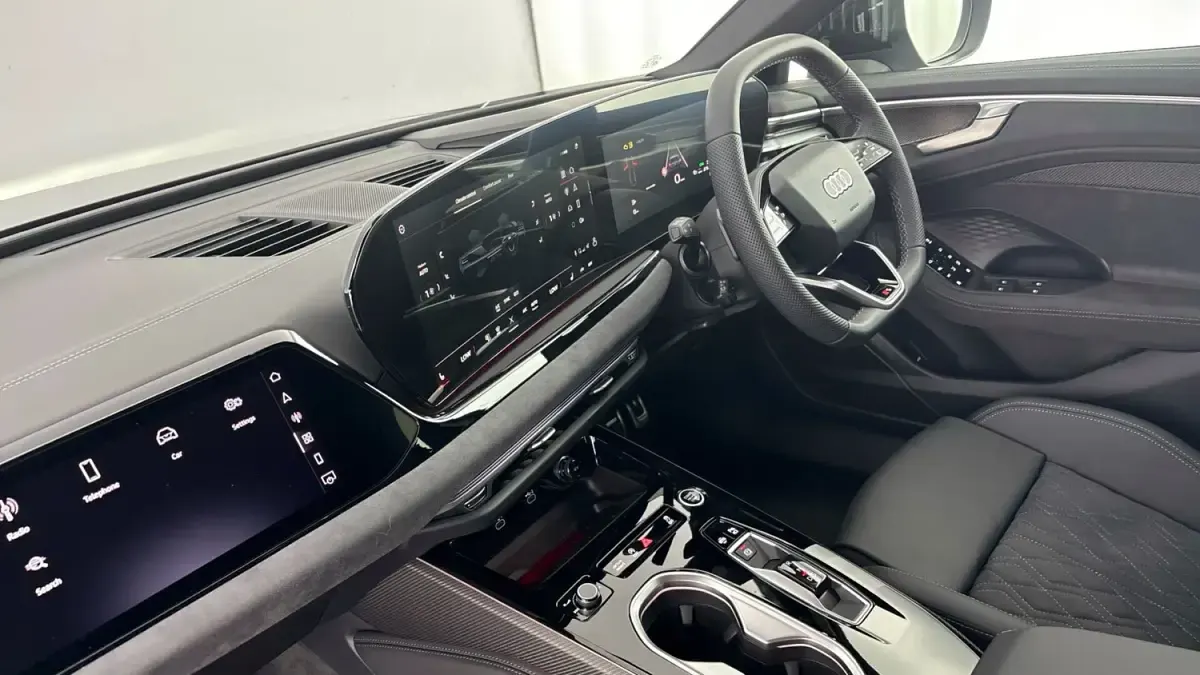 Novo Audi A6 S-Line 200 HP (147 kW) 2026 Cinzento Sedan