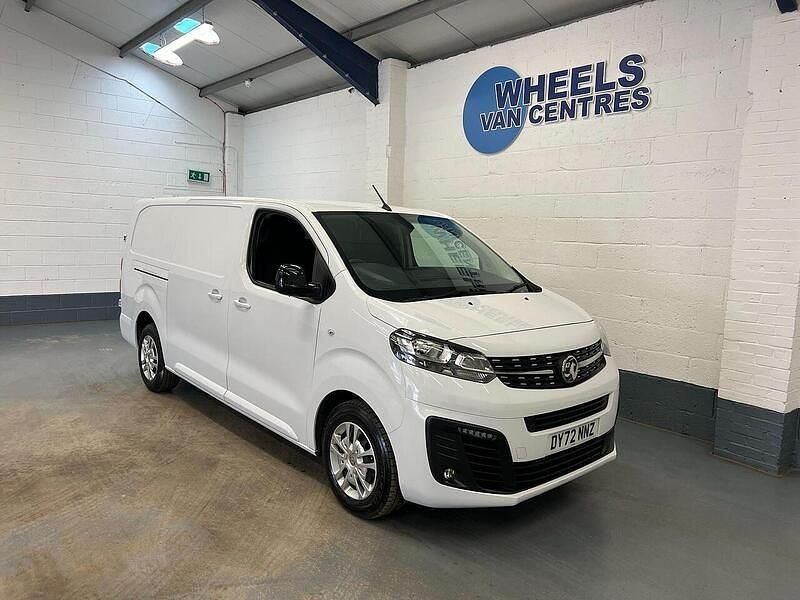 Used Vauxhall Vivaro Sportive 100 HP (73 kW) 2022 White MPV