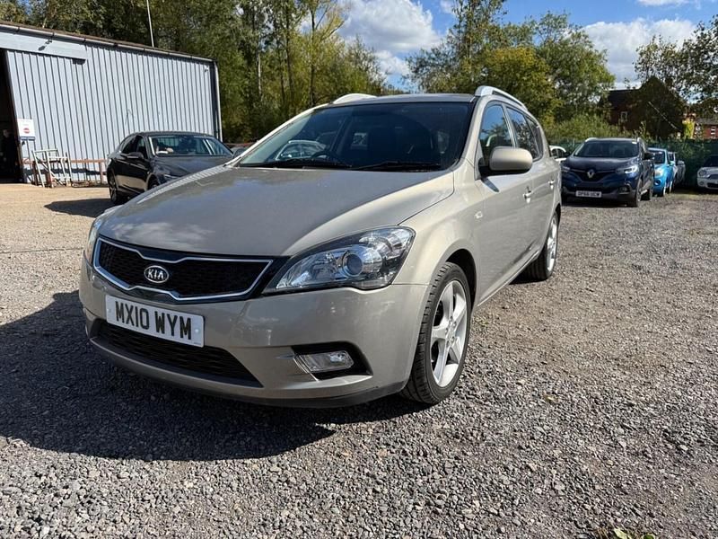 Silver Used 2010 Kia Ceed Estate | £3,900 (Good price) - Image 1/4
