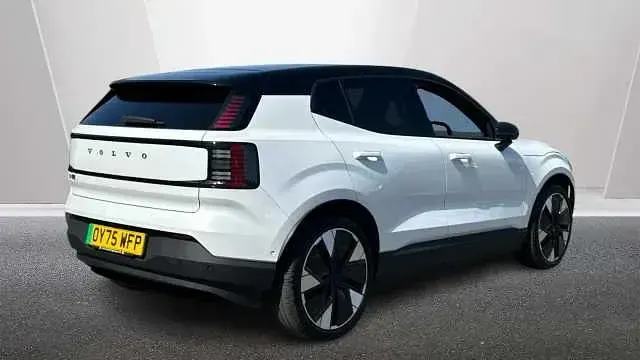 Used Volvo EX30 Performance 314 kW (428 HP) 2025 White SUV