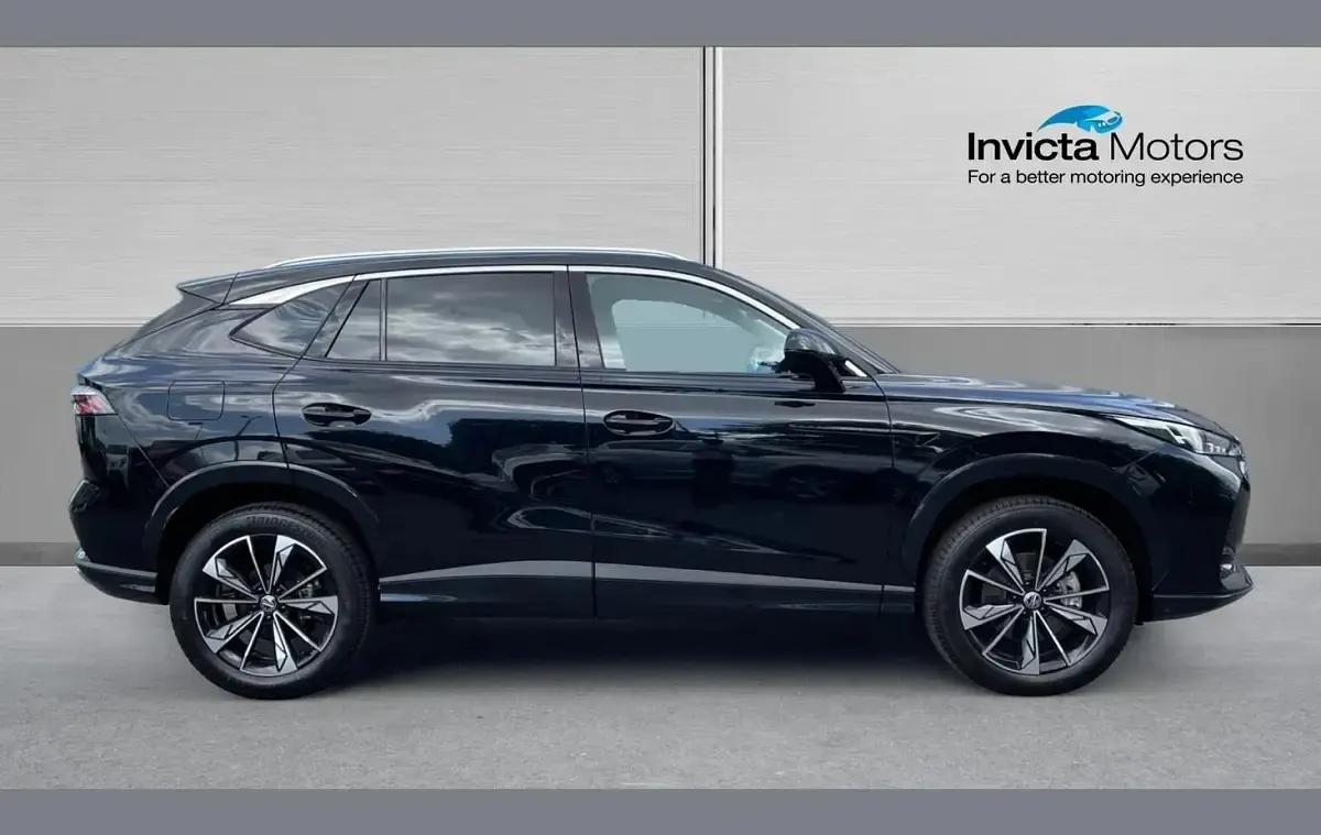 New MG HS SE 169 HP (124 kW) 2026 Black pearl SUV