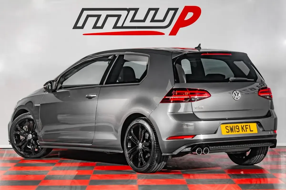 Used VW Golf VII GTD 184 HP (135 kW) 2019 Grey Hatchback