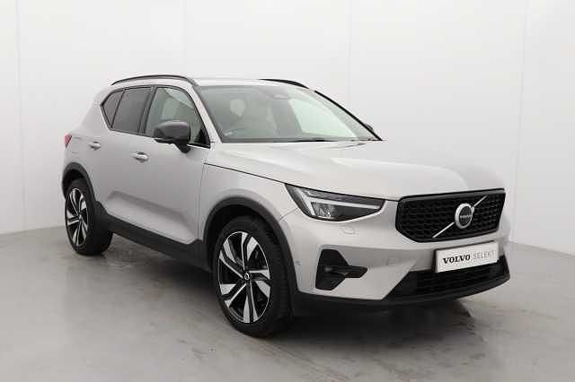 Used 2023 Volvo XC40 Ultimate SUV | £31,495 (Fair price) - Image 1/4