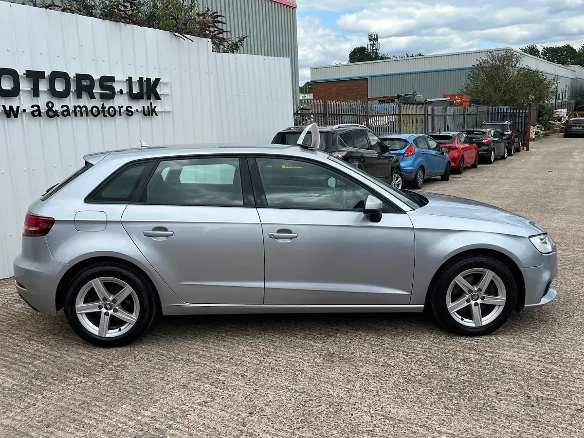 Used Audi A3 Business 2017 Silver Hatchback