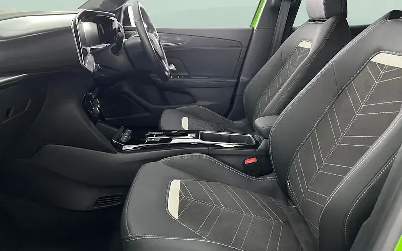 Used Vauxhall Mokka Ultimate 100 kW (136 HP) 2025 SUV