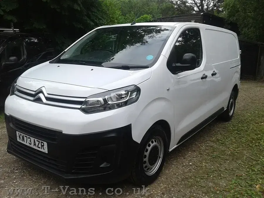 Used Citroën Dispatch 2023 White MPV